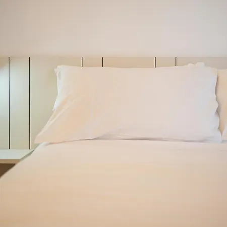 Tresor De Chambre, アパート