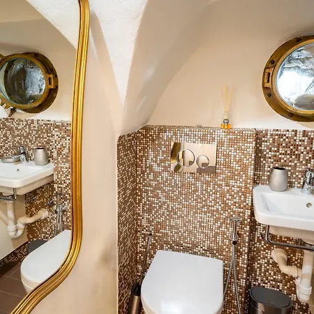 アパート Tresor De Chambre,